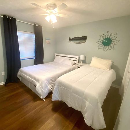 Beautiful Beachfront-Oceanfront First Floor 2Br 2Ba Condo In Cherry Grove, North Myrtle Beach! Renovated With A Fully Equipped Kitchen, 3 Separate Beds, Pool, Private Patio & Steps To The Sand! Exteriér fotografie