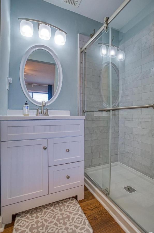 Beautiful Beachfront-Oceanfront First Floor 2Br 2Ba Condo In Cherry Grove, North Myrtle Beach! Renovated With A Fully Equipped Kitchen, 3 Separate Beds, Pool, Private Patio & Steps To The Sand! Exteriér fotografie